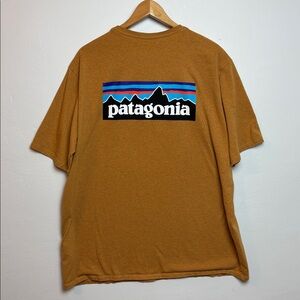 Patagonia Men's Responsibili-Tee Short Sleeve XL Talon Gold STY#38504
